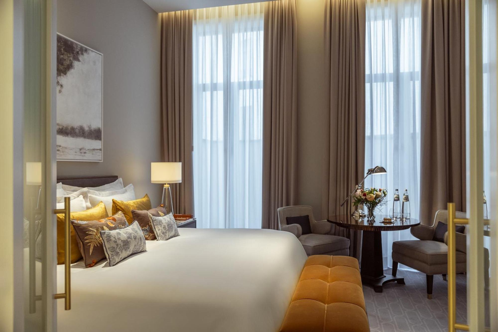 Corinthia Grand Hotel Astoria Брюссель Экстерьер фото